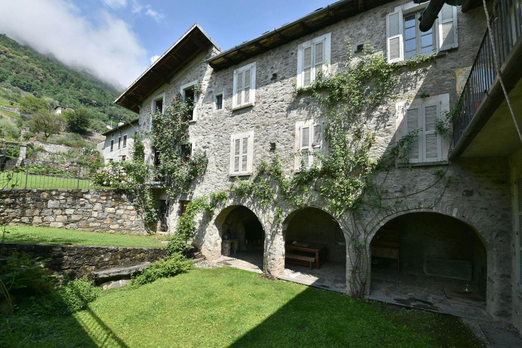 Piano Nobile Al Roseto Del Drago Villa San Bernardo  Exterior foto