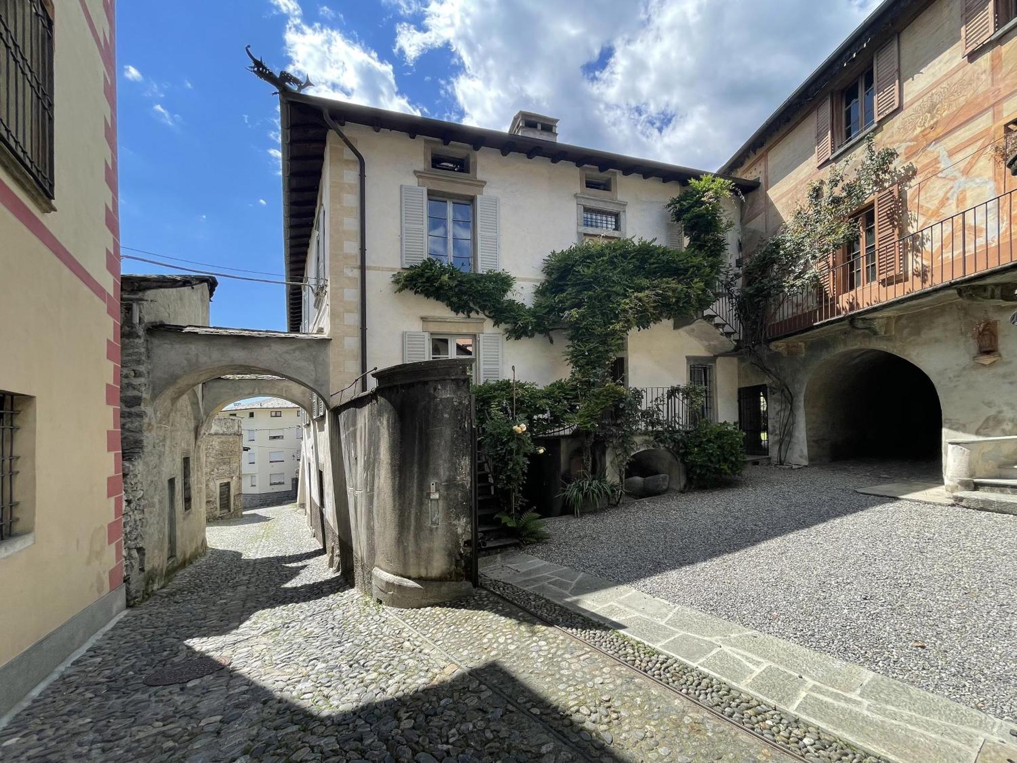 Piano Nobile Al Roseto Del Drago Villa San Bernardo  Exterior foto